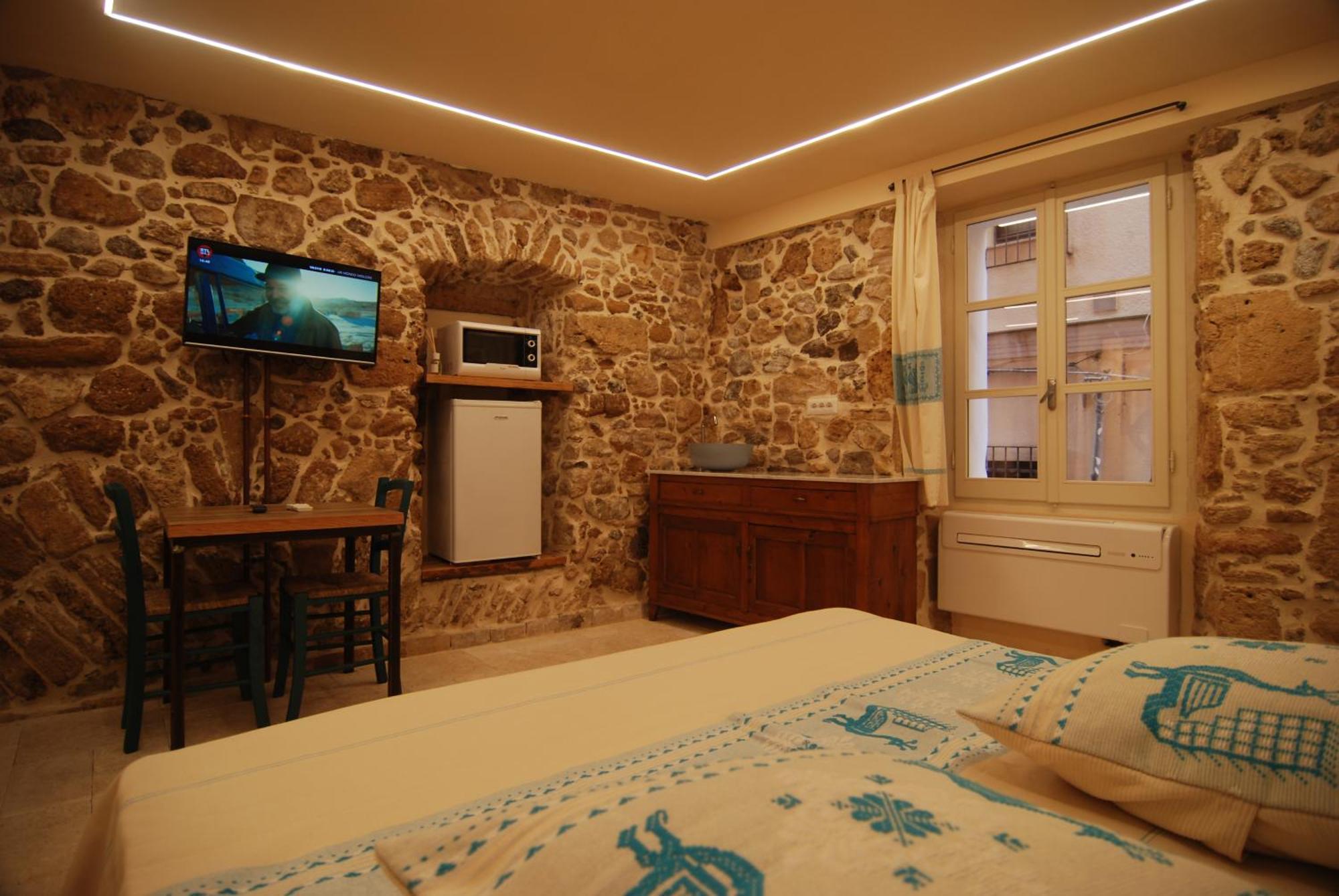 Suite Principe Umberto Alghero Centralissima Exterior photo
