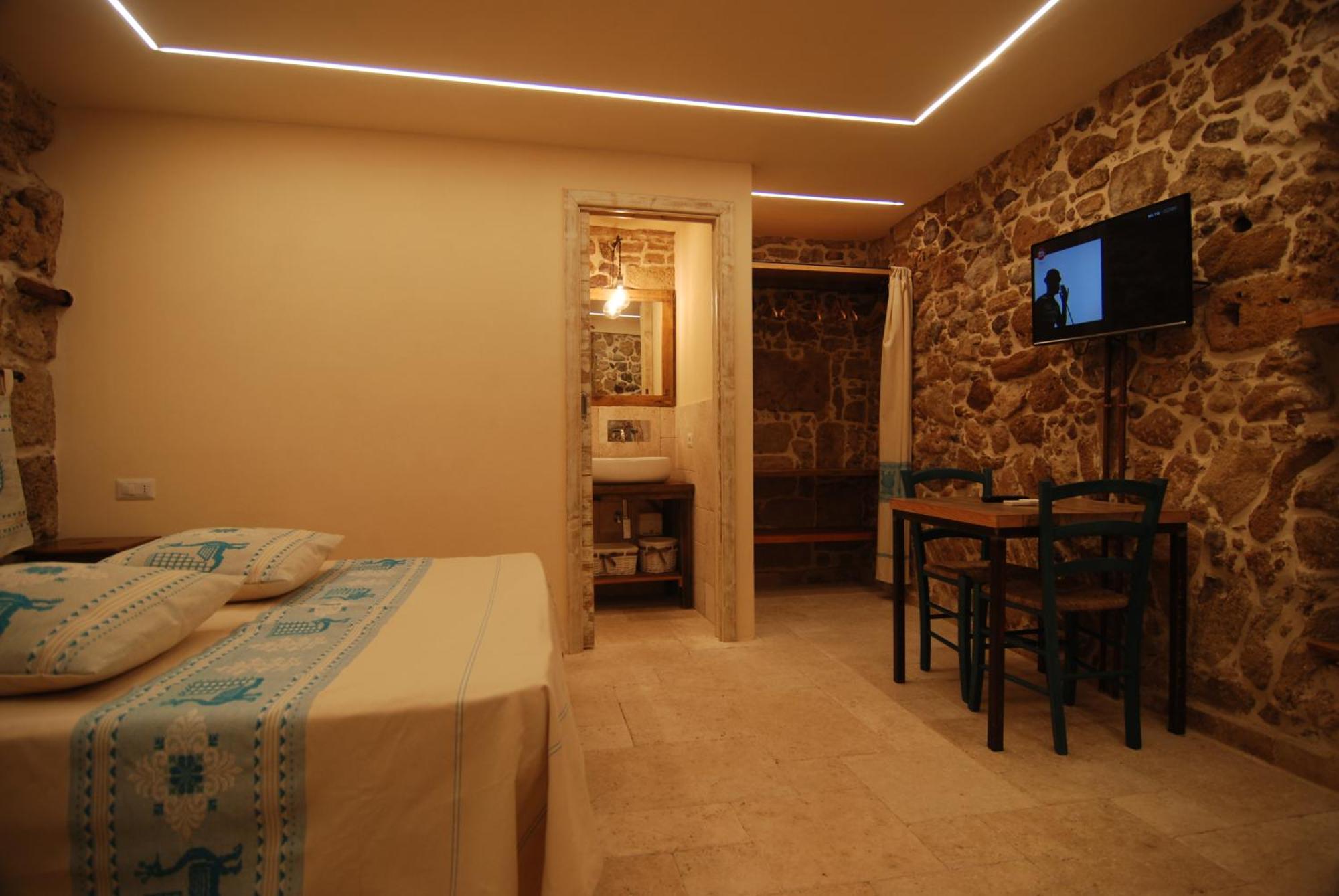 Suite Principe Umberto Alghero Centralissima Exterior photo